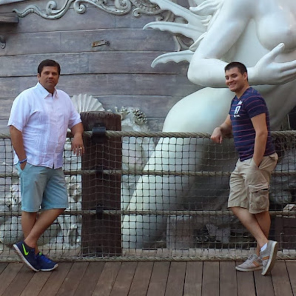 Meet your Posher, Zaida - Picture 1 of 1